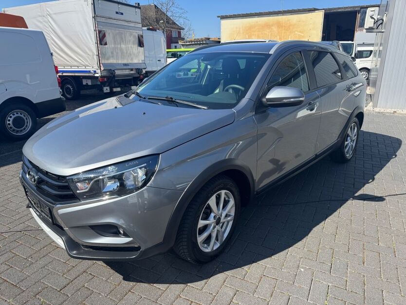 Lada Vesta 69.873 km 8.950 € Kaufungen (bei Kassel) 34260