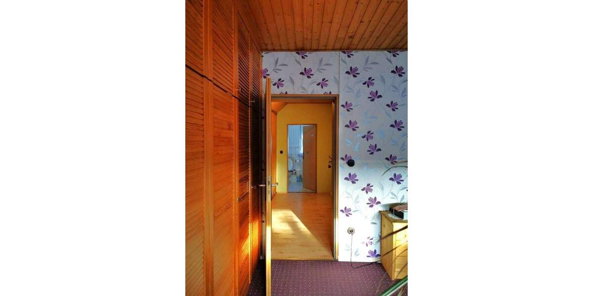 Einfamilienhaus Hann. Münden Lippoldshausen - 5 Zimmer, 167 m&sup2;, 260.000&euro; | Angebot:25738654
