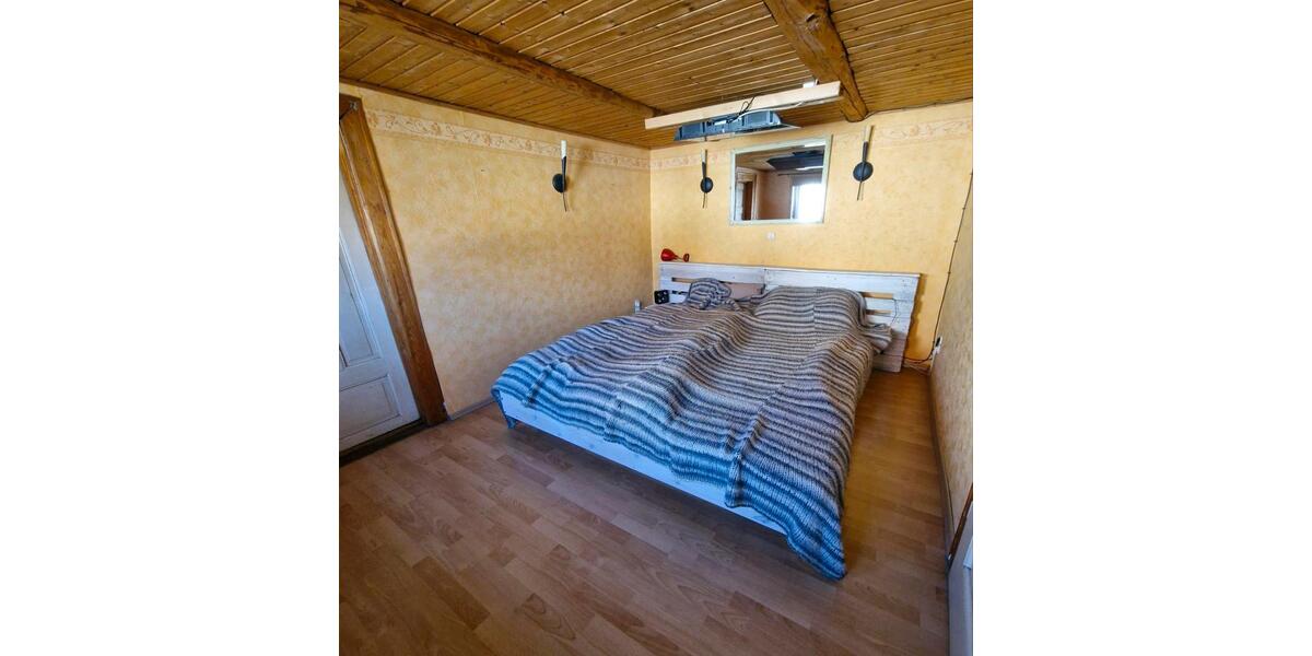 Einfamilienhaus Lohfelden - 6 Zimmer, 140 m&sup2;, 229.000&euro; | Angebot:25975246