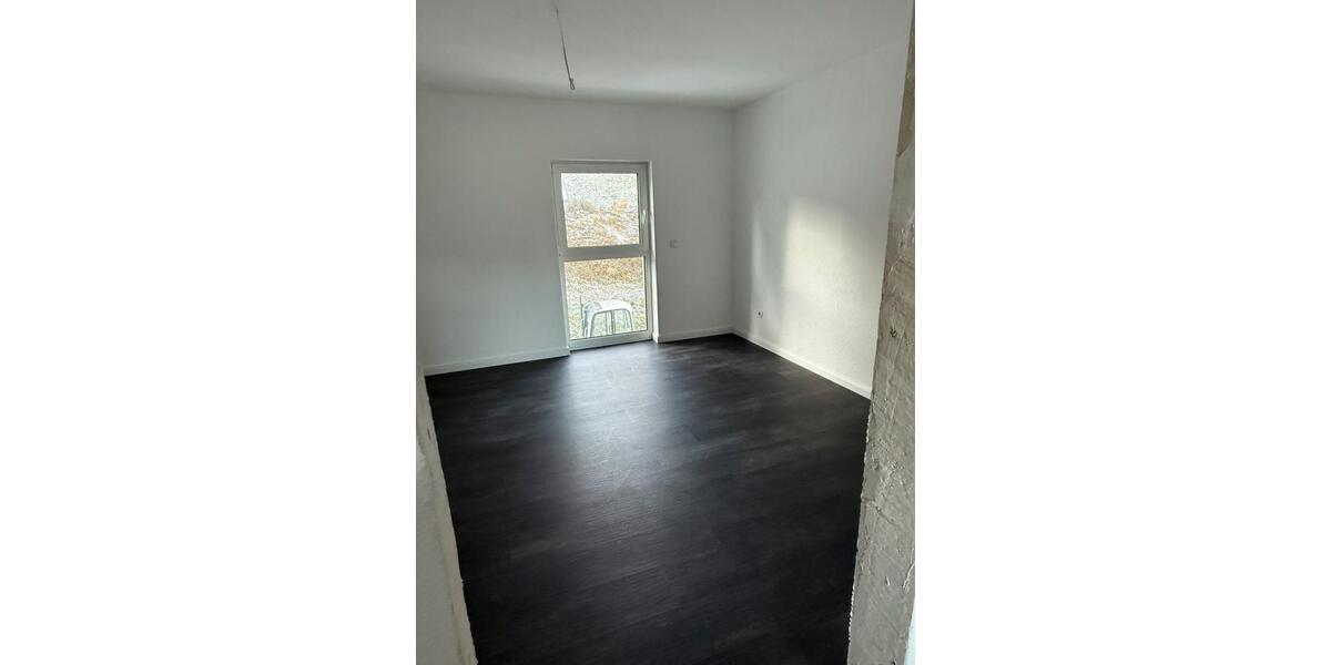 Einfamilienhaus Kassel Fasanenhof - 5 Zimmer, 130 m&sup2;, 1.800&euro; | Angebot:24574920