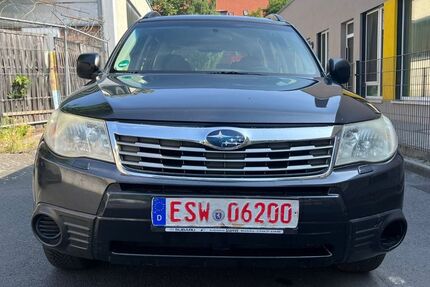 Subaru Forester 300.000 km 2.700 € kassel 34127
