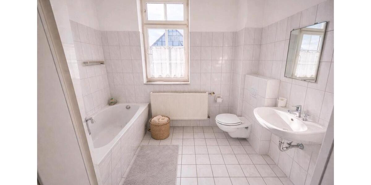 Etagenwohnung Wabern - 5 Zimmer, 130 m&sup2;, 800&euro; | Angebot:25899315