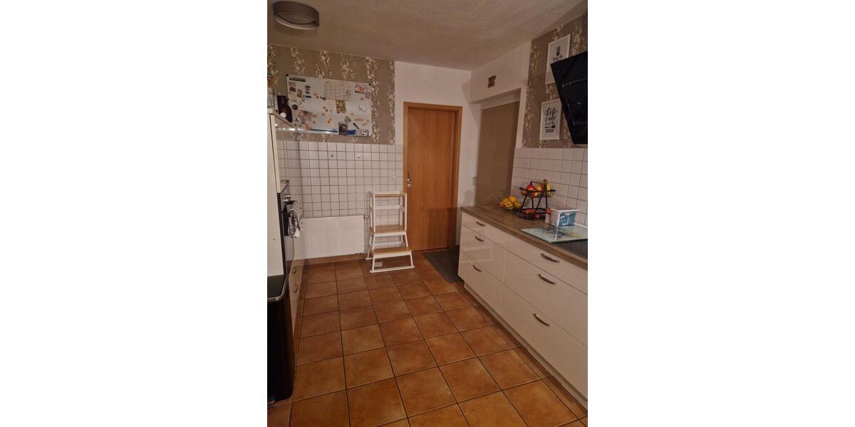 Doppelhaushälfte Söhrewald - 11 Zimmer, 146 m&sup2;, 349.000&euro; | Angebot:25182038