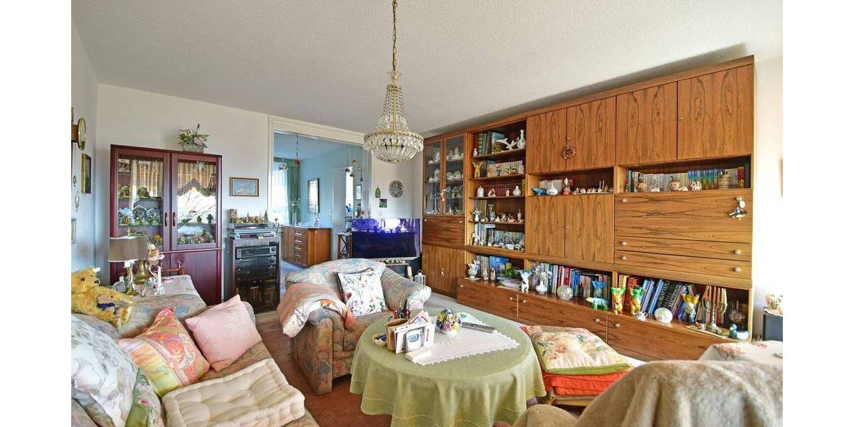 Etagenwohnung Kassel Wolfsanger/Hasenhecke - 3 Zimmer, 82 m&sup2;, 158.000&euro; | Angebot:26153826