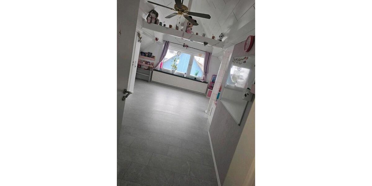 Einfamilienhaus Calden - 9 Zimmer, 180 m&sup2;, 329.000&euro; | Angebot:26176387