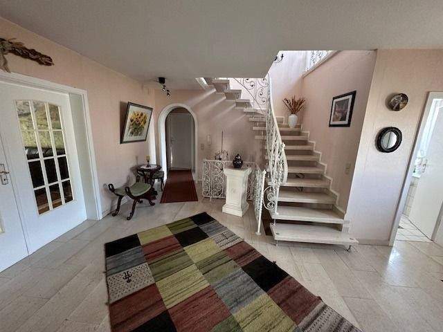 Einfamilienhaus Gudensberg Obervorschütz - 7 Zimmer, 285 m&sup2;, 595.000&euro; | Angebot:25929124