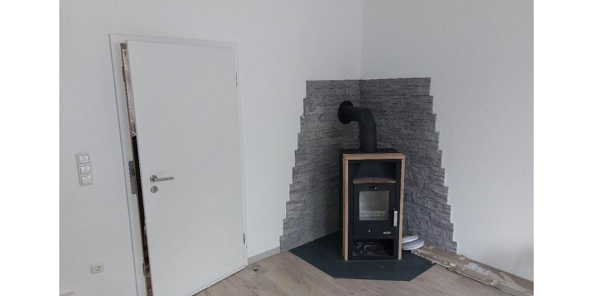 Erdgeschoßwohnung Kassel - 4 Zimmer, 96 m&sup2;, 700&euro; | Angebot:26265657