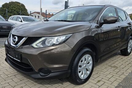 Nissan Qashqai 74.880 km 7.950 &euro; Calden 34379