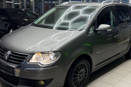 VW Touran 127.205 km 6.499 &euro; Niestetal 34266