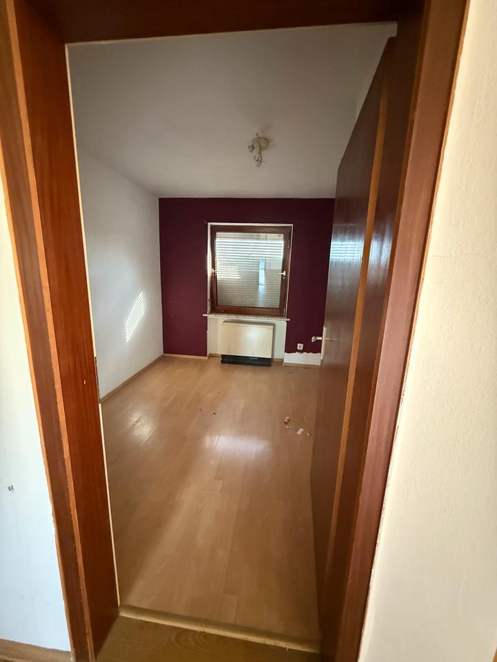 Charmantes Zweifamilienhaus in ruhiger Lage in Grebenstein