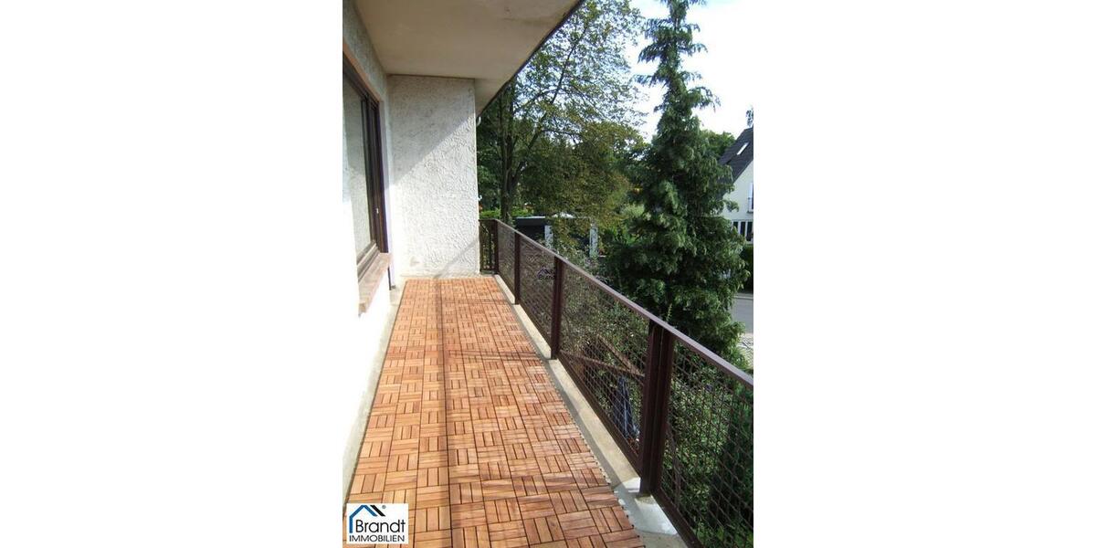 Attraktive Altbauwohnung am Rande der Stadt! 4 zimmer