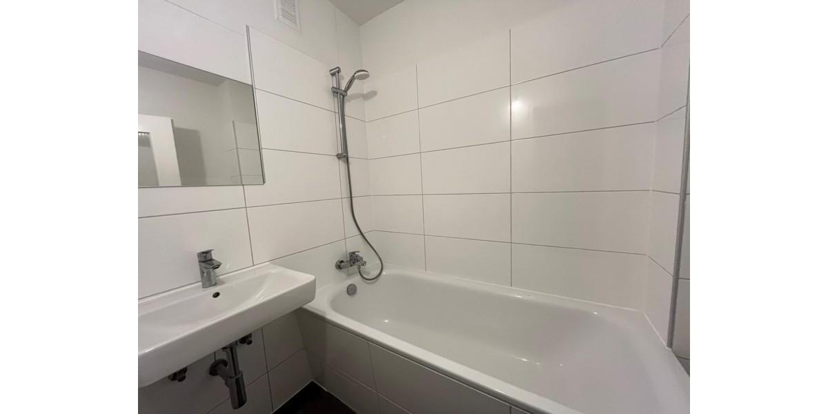 Etagenwohnung Kassel Bettenhausen - 3 Zimmer, 72 m&sup2;, 647&euro; | Angebot:25881744