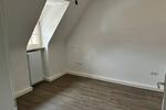 Dachgeschoßwohnung Kassel Harleshausen - 3 Zimmer, 42 m&sup2;, 484&euro; | Angebot:25960067