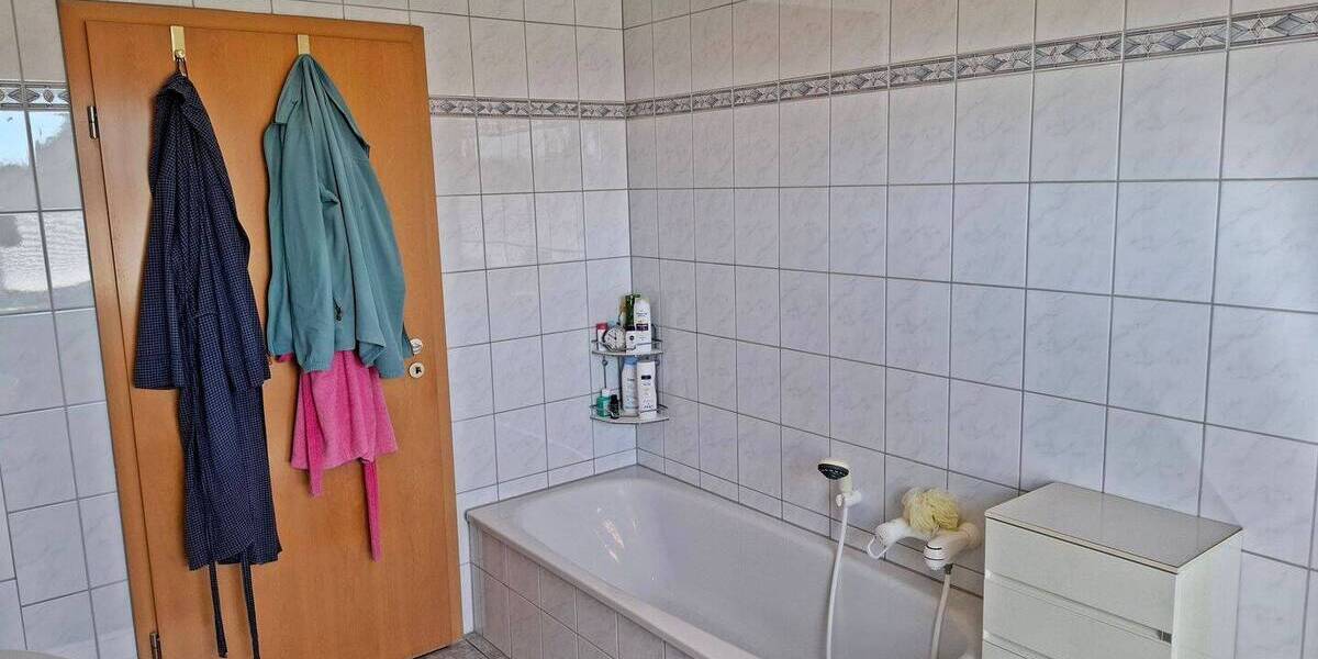 Etagenwohnung Kassel Jungfernkopf - 3 Zimmer, 104 m&sup2;, 379.000&euro; | Angebot:26815886
