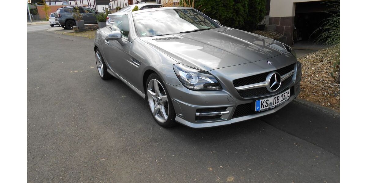 Mercedes-Benz SLC 200 57.500 km 22.900 &euro; Söhrewald 34320