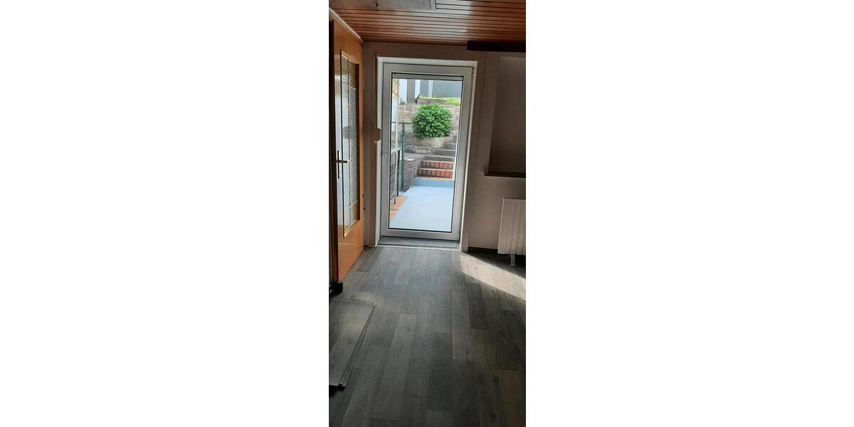 Einfamilienhaus Malsfeld - 7 Zimmer, 166 m&sup2;, 139.000&euro; | Angebot:26220973
