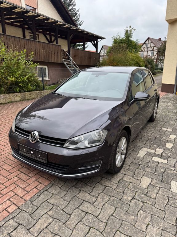 VW Golf 137.429 km 9.500 € Berkatal 37297