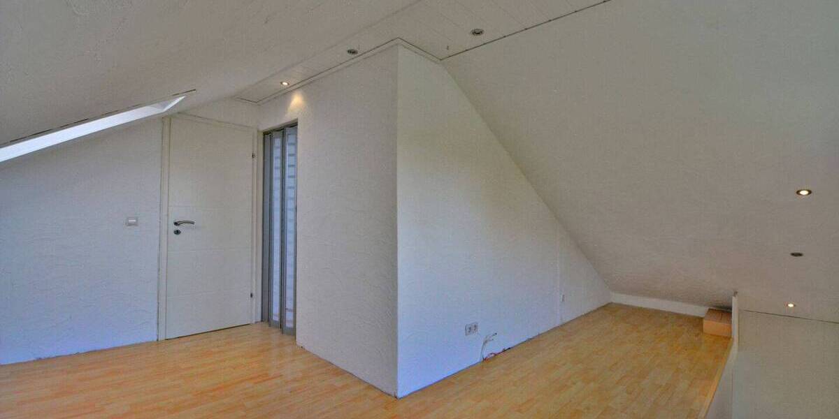 Einfamilienhaus Schauenburg / Breitenbach Breitenbach - 4 Zimmer, 145 m&sup2;, 270.000&euro; | Angebot:25660916