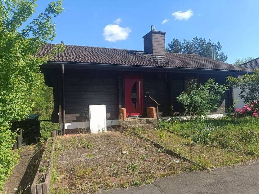 Provisionsfrei für Ersteher -ZFH Empfershausen-Zwangsversteigerung