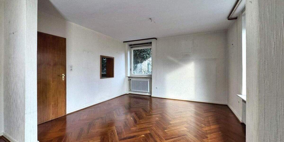 Ruhige Höhenlage von Kassel - Jungfernkopf trifft auf großzügige Architektur: Einzigartiges Einfamilienhaus mit Garage 7 zimmer