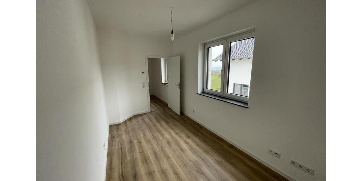 Etagenwohnung Hofgeismar - 4 Zimmer, 102 m&sup2;, 1.030&euro; | Angebot:25918755
