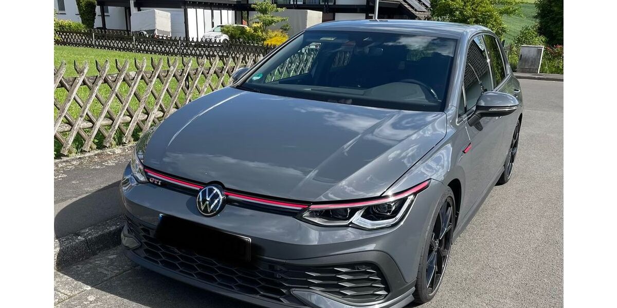 VW Golf 40.000 km 32.900 &euro; Guxhagen 34302