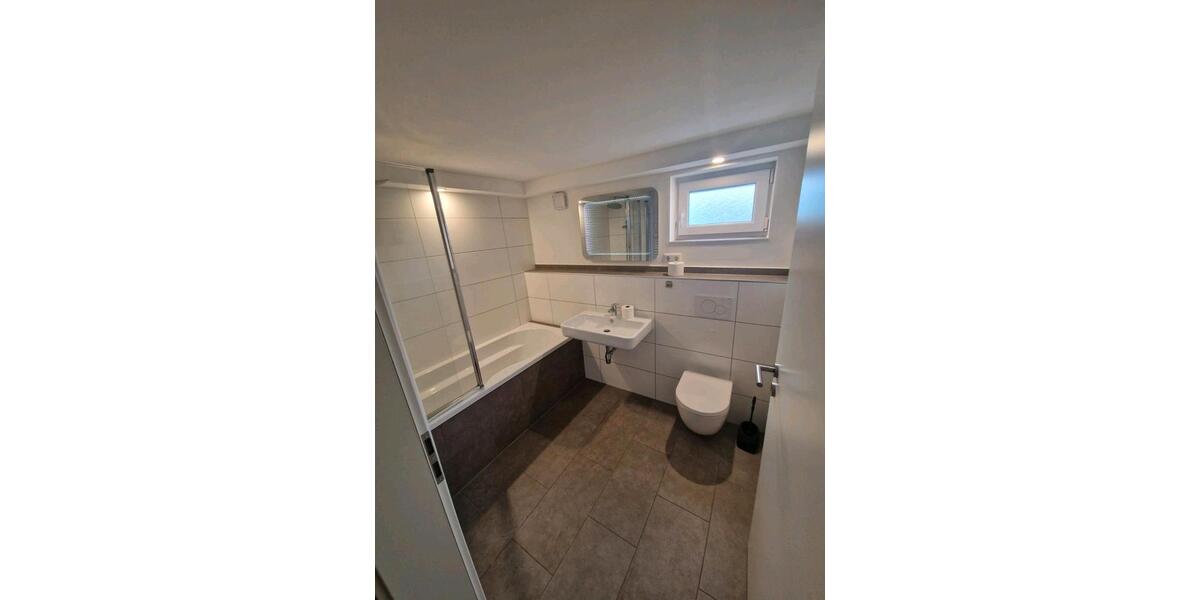 Etagenwohnung Baunatal - 2 Zimmer, 60 m&sup2;, 650&euro; | Angebot:25380875