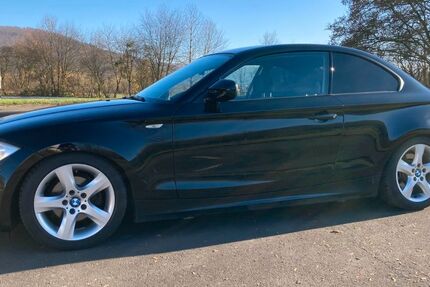 BMW 118 249.139 km 5.250 &euro; Reinhardshgen 34359