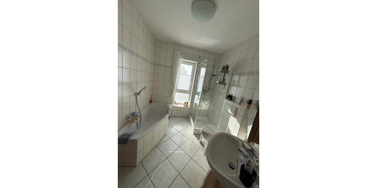 Erdgeschoßwohnung Fritzlar - 3 Zimmer, 73 m&sup2;, 199.000&euro; | Angebot:26738093