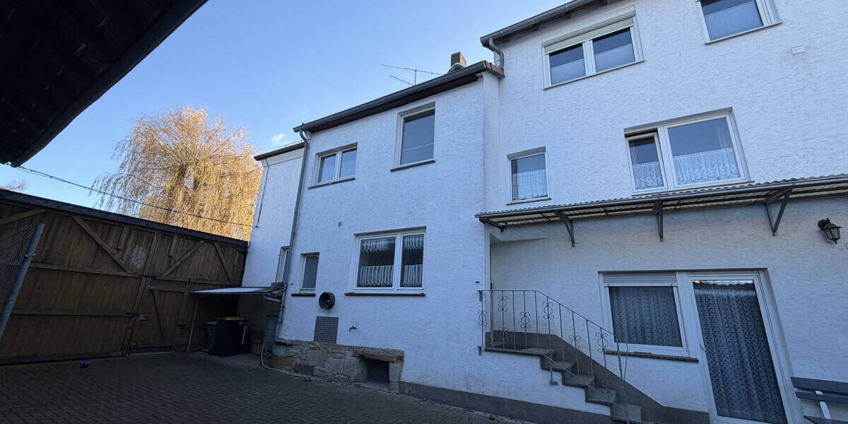 Einfamilienhaus Grebenstein / Udenhausen Udenhausen - 1 Zimmer, 348 m&sup2;, 399.000&euro; | Angebot:25670426