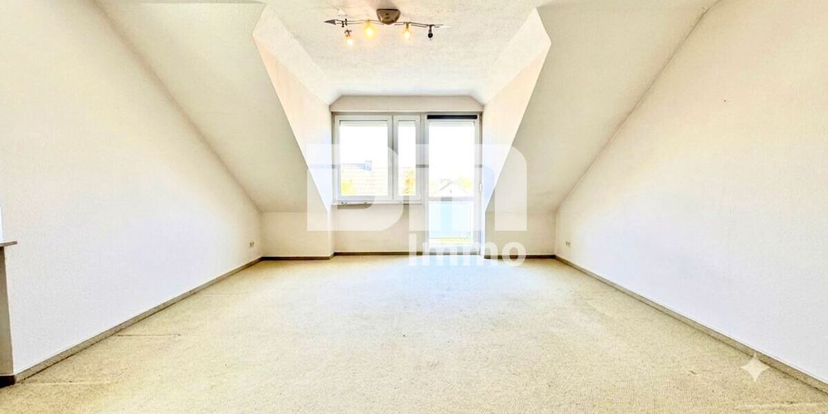 Exklusive Dachgeschosswohnung mit Balkon & Garage in gefragter Lage der Eichwaldsiedlung - Dachgeschoßwohnung Kassel Bettenhausen | Angebot:27070859