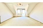 Exklusive Dachgeschosswohnung mit Balkon & Garage in gefragter Lage der Eichwaldsiedlung - Dachgeschoßwohnung Kassel Bettenhausen | Angebot:27070859