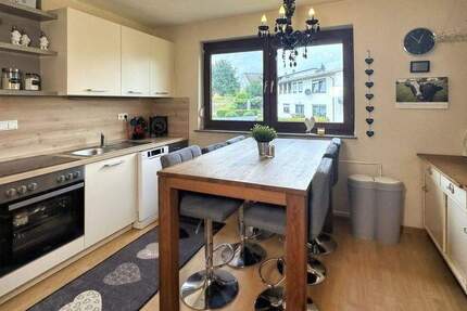 Wohnung Edermünde Haldorf - 3 Zimmer, 84 m&sup2;, 138.000&euro; | Angebot:23775472