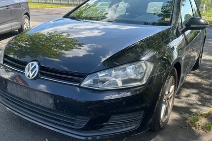 VW Golf 234.000 km 4.999 &euro; Kassel 34123