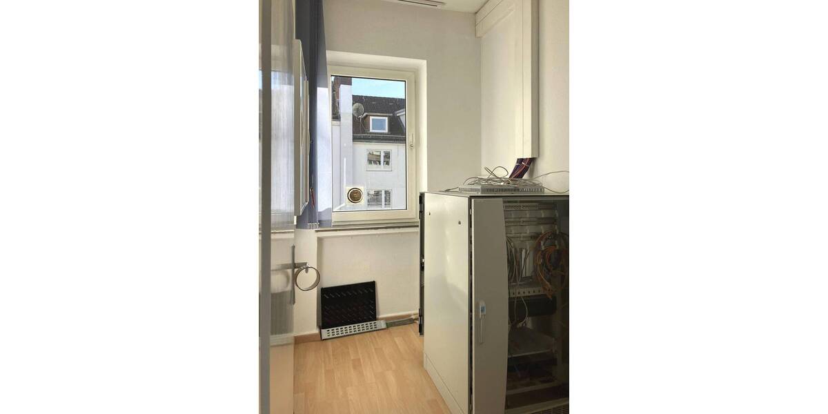 Gewerbeobjekt Kassel Mitte - 7 Zimmer, 1.570&euro; | Angebot:25996556