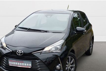 Toyota Yaris 53.753 km 15.980 € Kassel 34125
