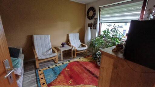 1 A TOP Lage Kassel Niederzwehren 8 zimmer