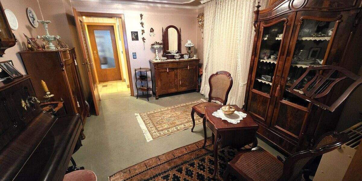 Ein Juwel in Kassel-Nord - 1-2 Familienhaus in Hinterbebauung 7 zimmer