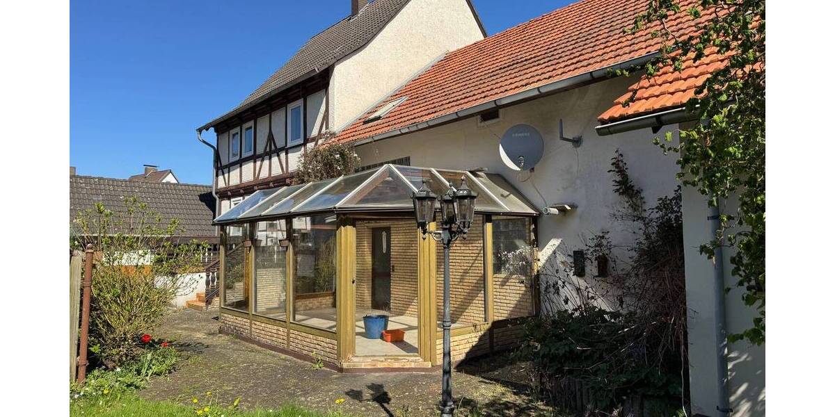 Mehrfamilienhaus, Wohnhaus Niestetal Sandershausen - 7 Zimmer, 203 m&sup2;, 299.000&euro; | Angebot:26450421