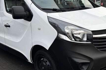 Opel Vivaro 153.000 km 6.999 &euro; Kassel 34123