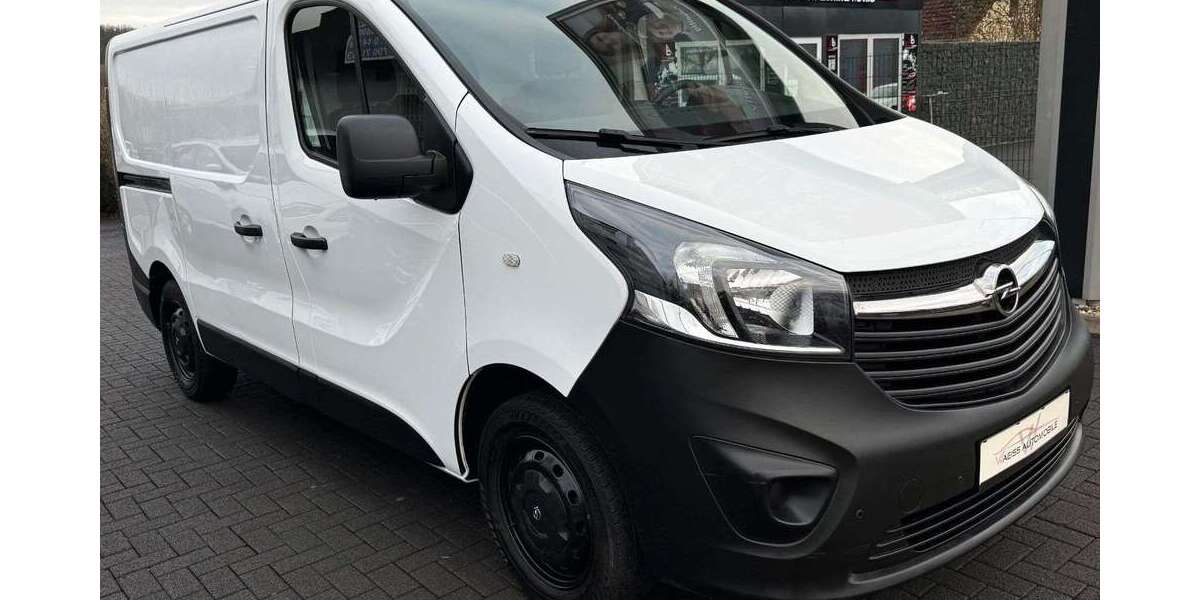 Opel Vivaro 153.000 km 6.999 &euro; Kassel 34123
