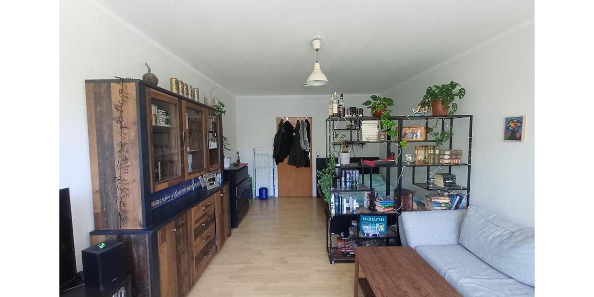 Etagenwohnung Kassel Vorderer Westen - 2 Zimmer, 76 m&sup2;, 455&euro; | Angebot:26407520