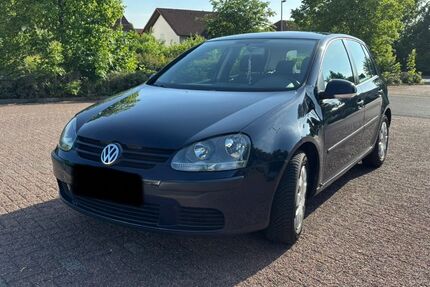 VW Golf 245.000 km 3.000 &euro; Niedenstein 34305