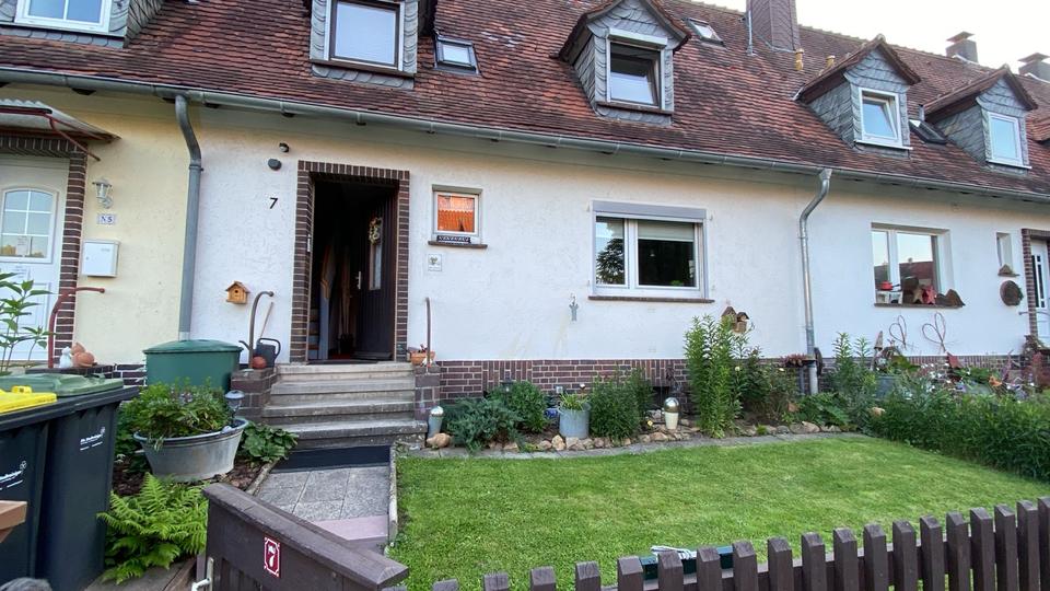 Reihenhaus Kassel Harleshausen - 7 Zimmer, 120 m&sup2;, 300.000&euro; | Angebot:26537875