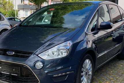 Ford S-Max 130.000 km 8.990 € Kassel 34132