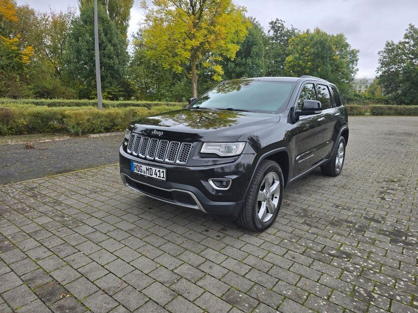 Jeep Grand Cherokee 195.000 km 11.400 € Calden 34379