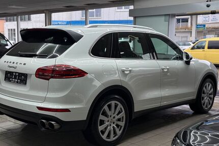 Porsche Cayenne 215.000 km 19.999 &euro; Niestetal 34266