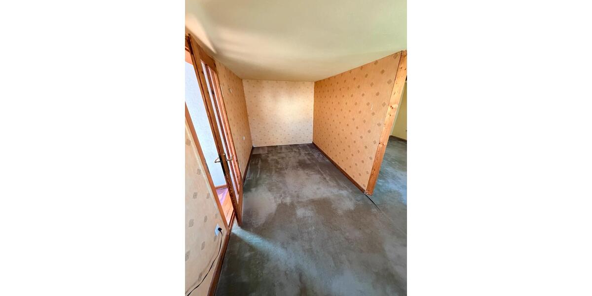 Einfamilienhaus Kassel Niederzwehren - 3 Zimmer, 76 m&sup2;, 139.000&euro; | Angebot:26256007