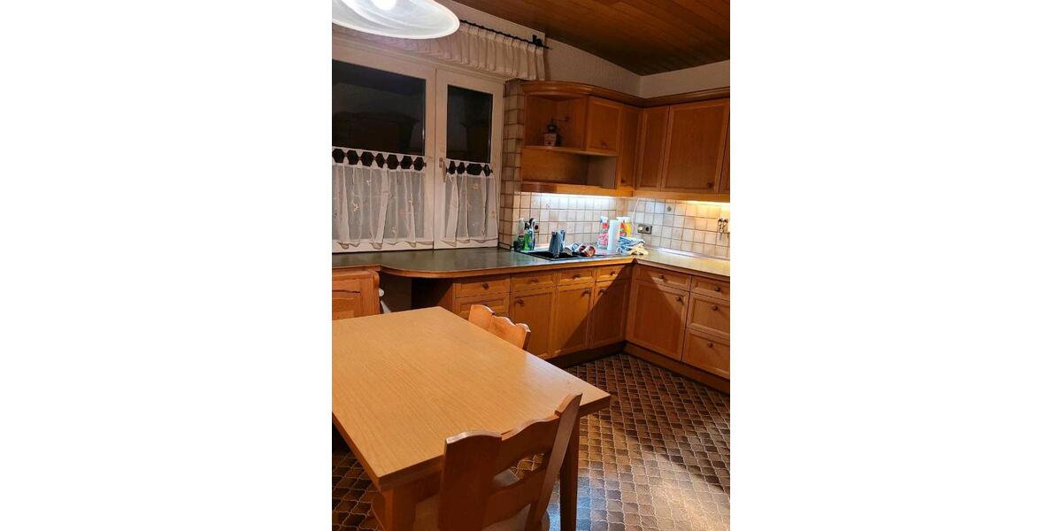 Doppelhaushälfte Baunatal - 5 Zimmer, 141 m&sup2;, 320.000&euro; | Angebot:25943961