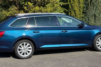 Skoda Superb 52.597 km 27.200 &euro; Kassel-Lohfelden 34253